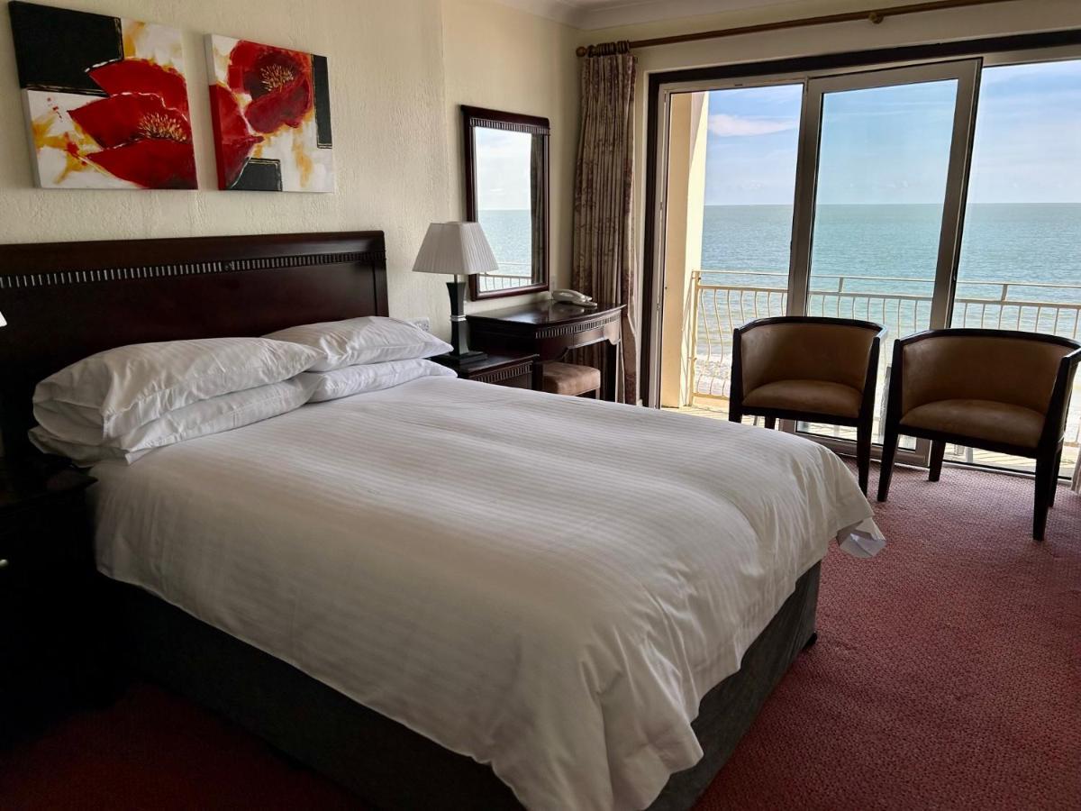 Regent Court - Seafront, Sandown - Free Car Ferry For Bookings Of 3 Or More Nights, Subject To Availability Buitenkant foto