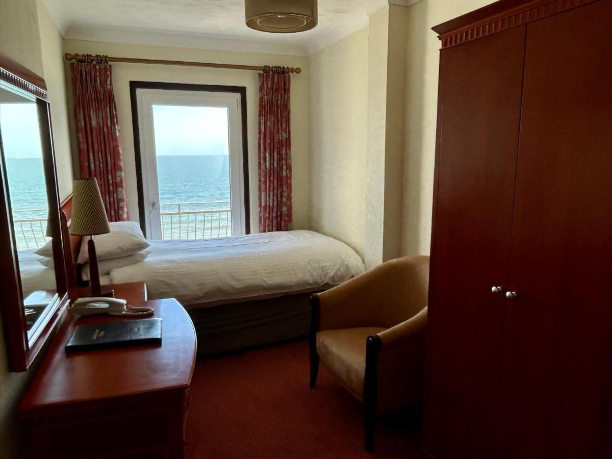 Regent Court - Seafront, Sandown - Free Car Ferry For Bookings Of 3 Or More Nights, Subject To Availability Buitenkant foto