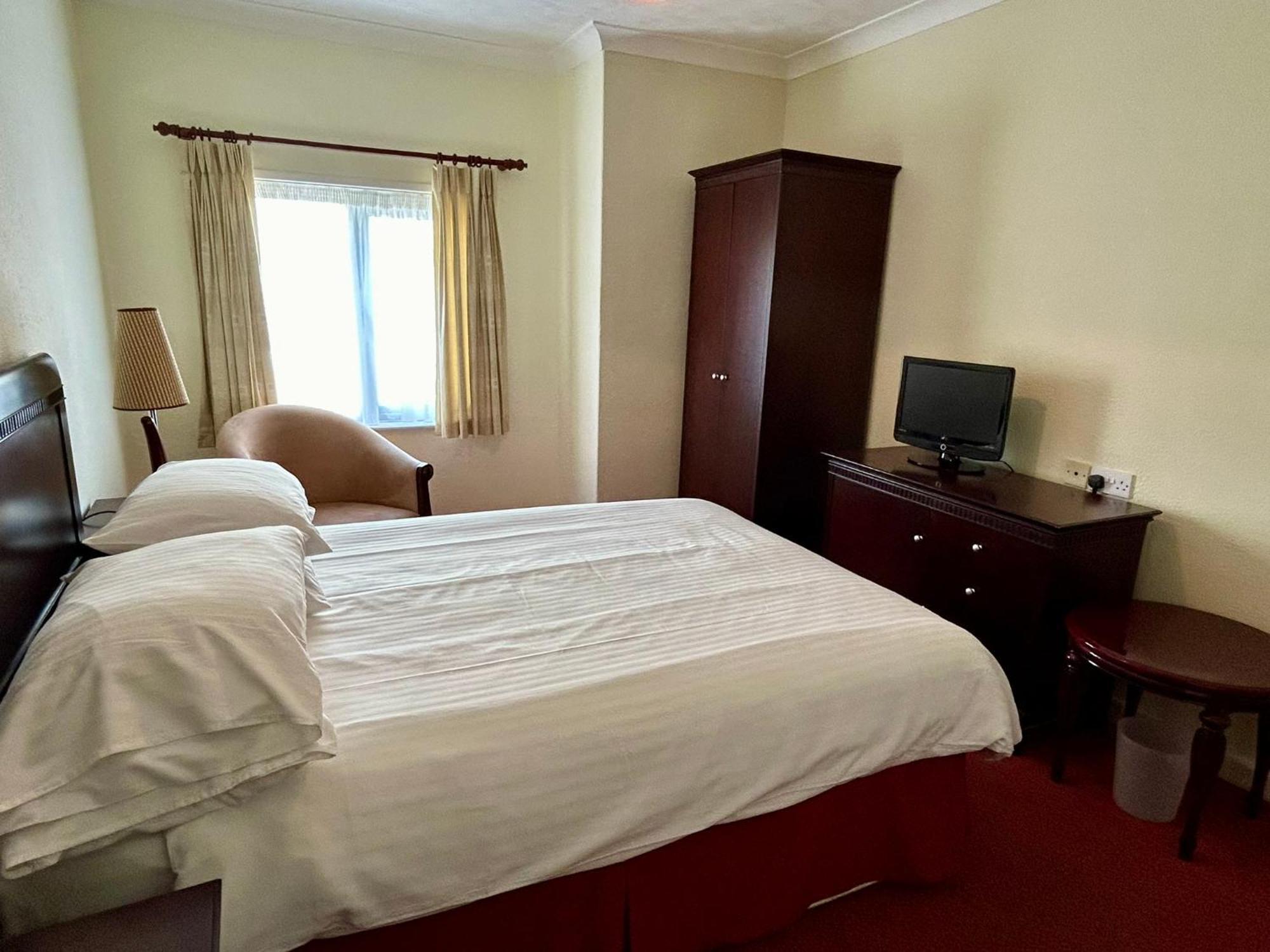 Regent Court - Seafront, Sandown - Free Car Ferry For Bookings Of 3 Or More Nights, Subject To Availability Kamer foto