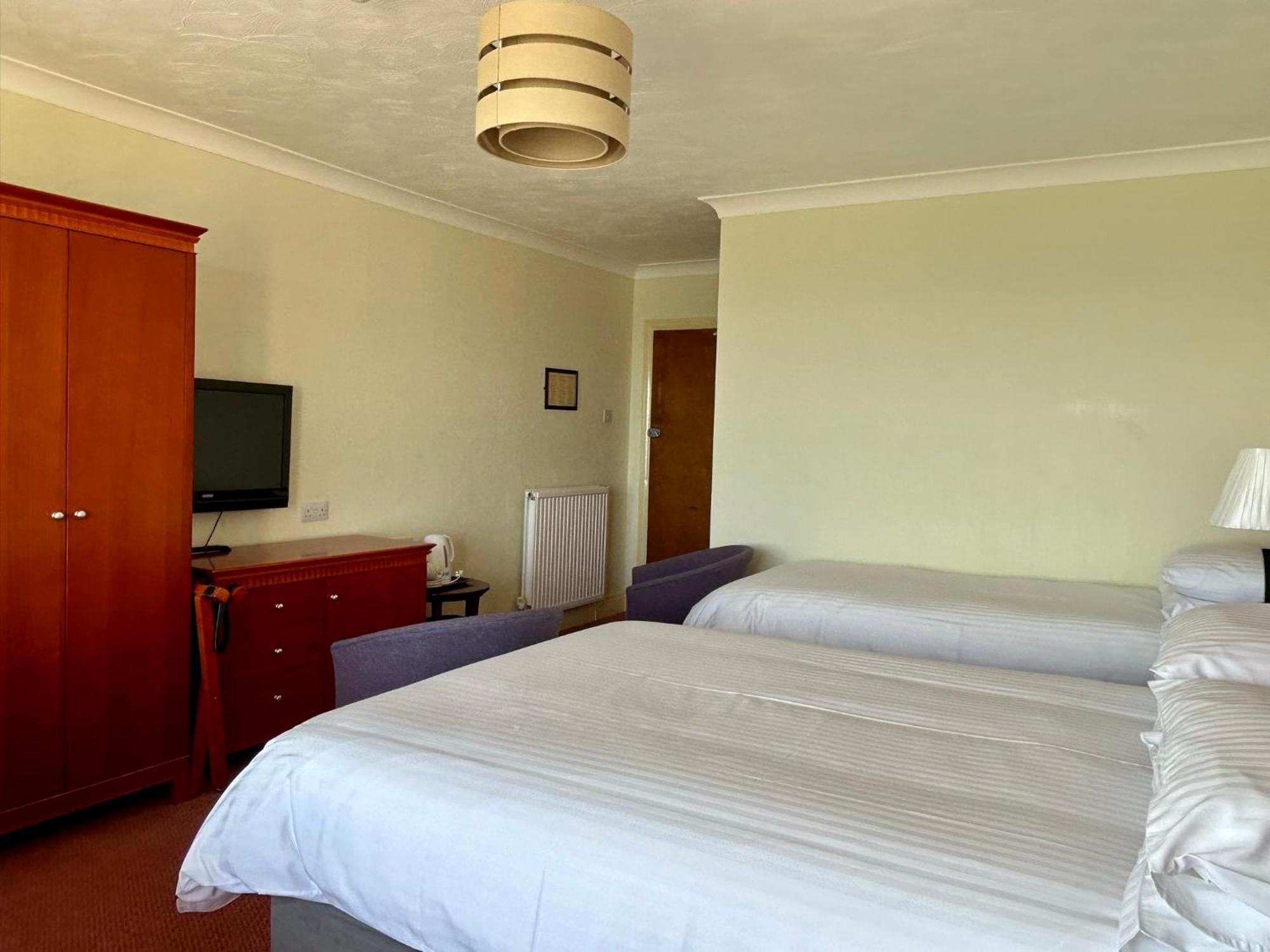 Regent Court - Seafront, Sandown - Free Car Ferry For Bookings Of 3 Or More Nights, Subject To Availability Kamer foto