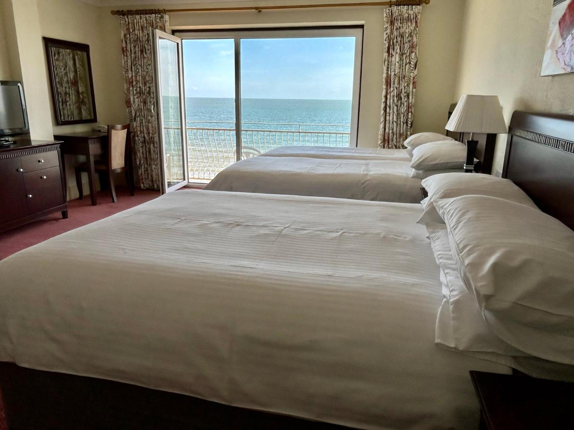 Regent Court - Seafront, Sandown - Free Car Ferry For Bookings Of 3 Or More Nights, Subject To Availability Kamer foto