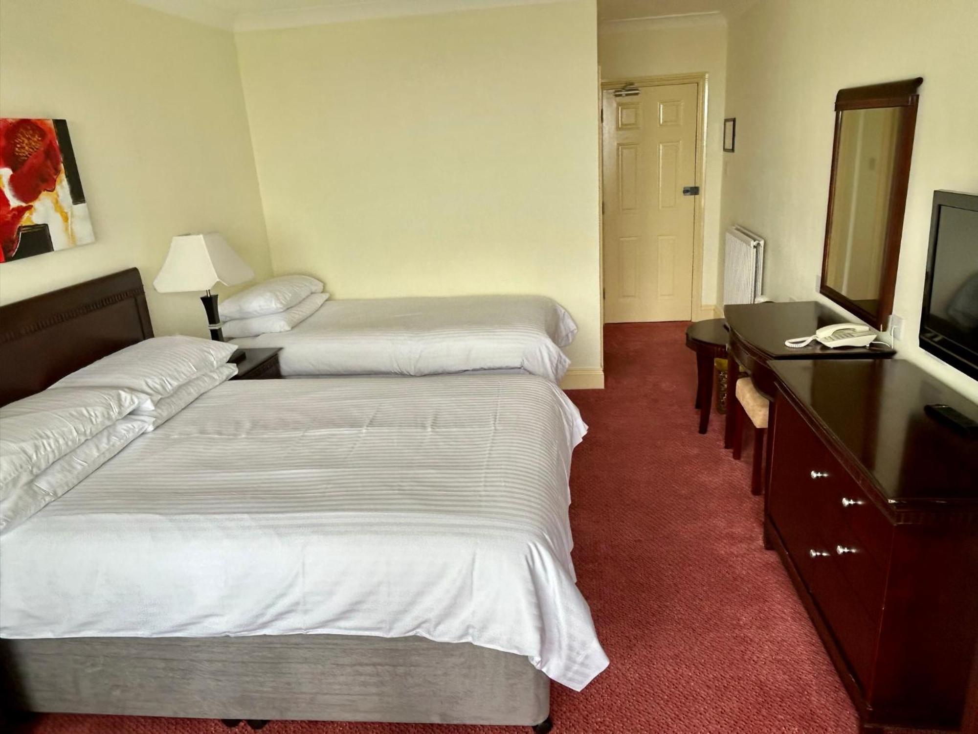 Regent Court - Seafront, Sandown - Free Car Ferry For Bookings Of 3 Or More Nights, Subject To Availability Kamer foto