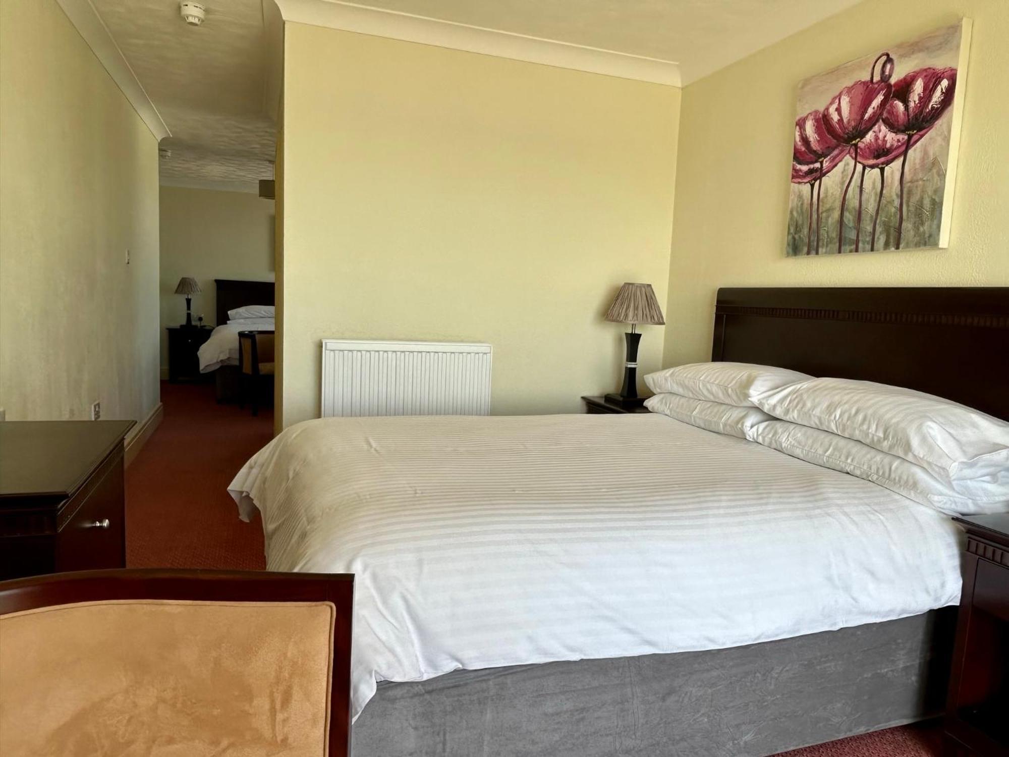Regent Court - Seafront, Sandown - Free Car Ferry For Bookings Of 3 Or More Nights, Subject To Availability Kamer foto
