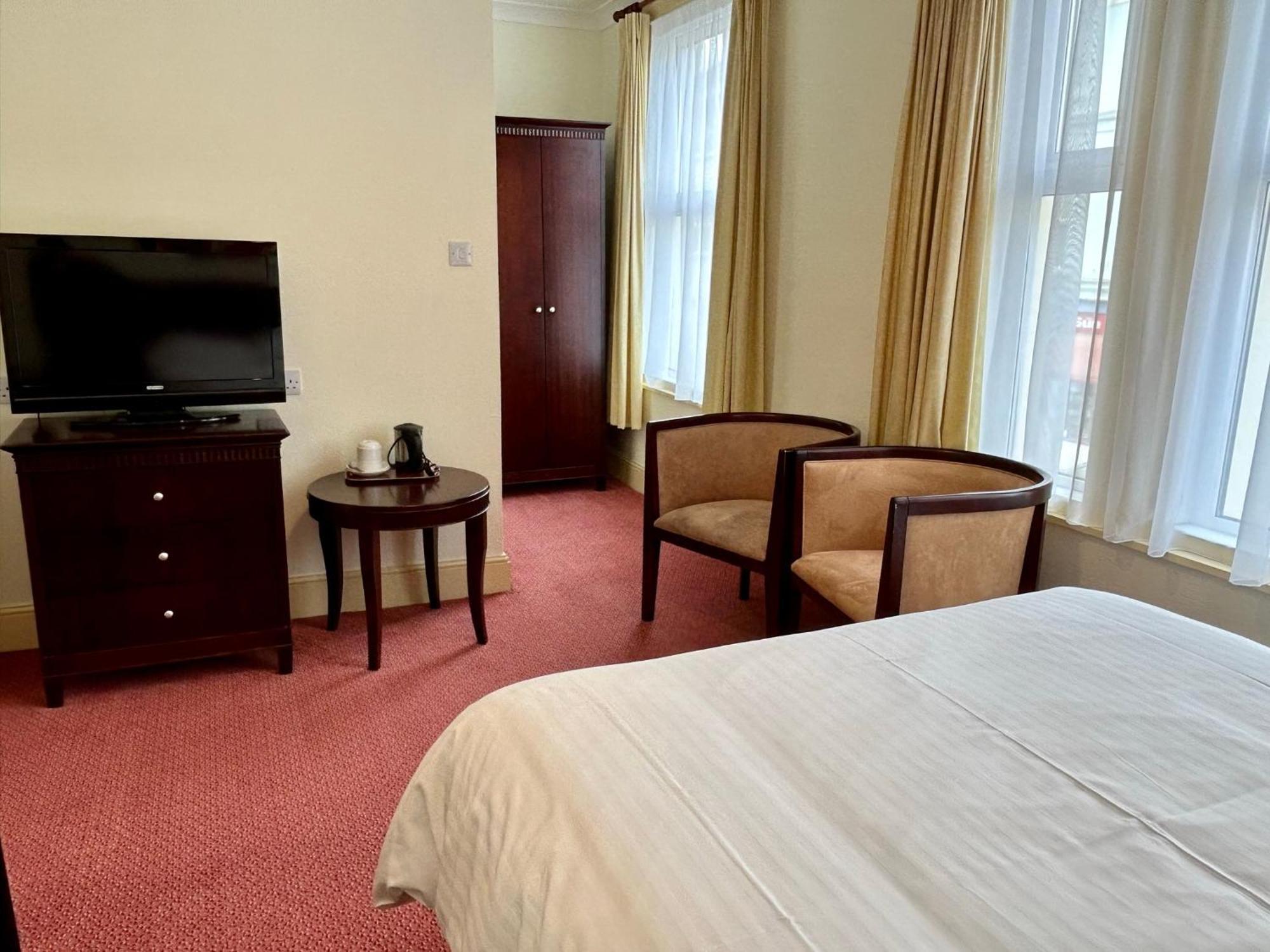 Regent Court - Seafront, Sandown - Free Car Ferry For Bookings Of 3 Or More Nights, Subject To Availability Kamer foto